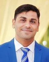 Photo of Adnan Tahir